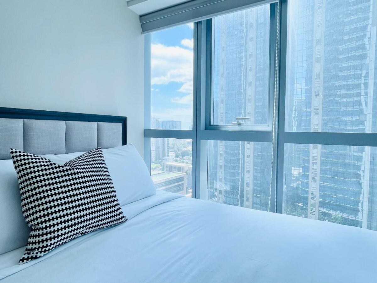 Uptown Parksuites Bgc タギッグ エクステリア 写真