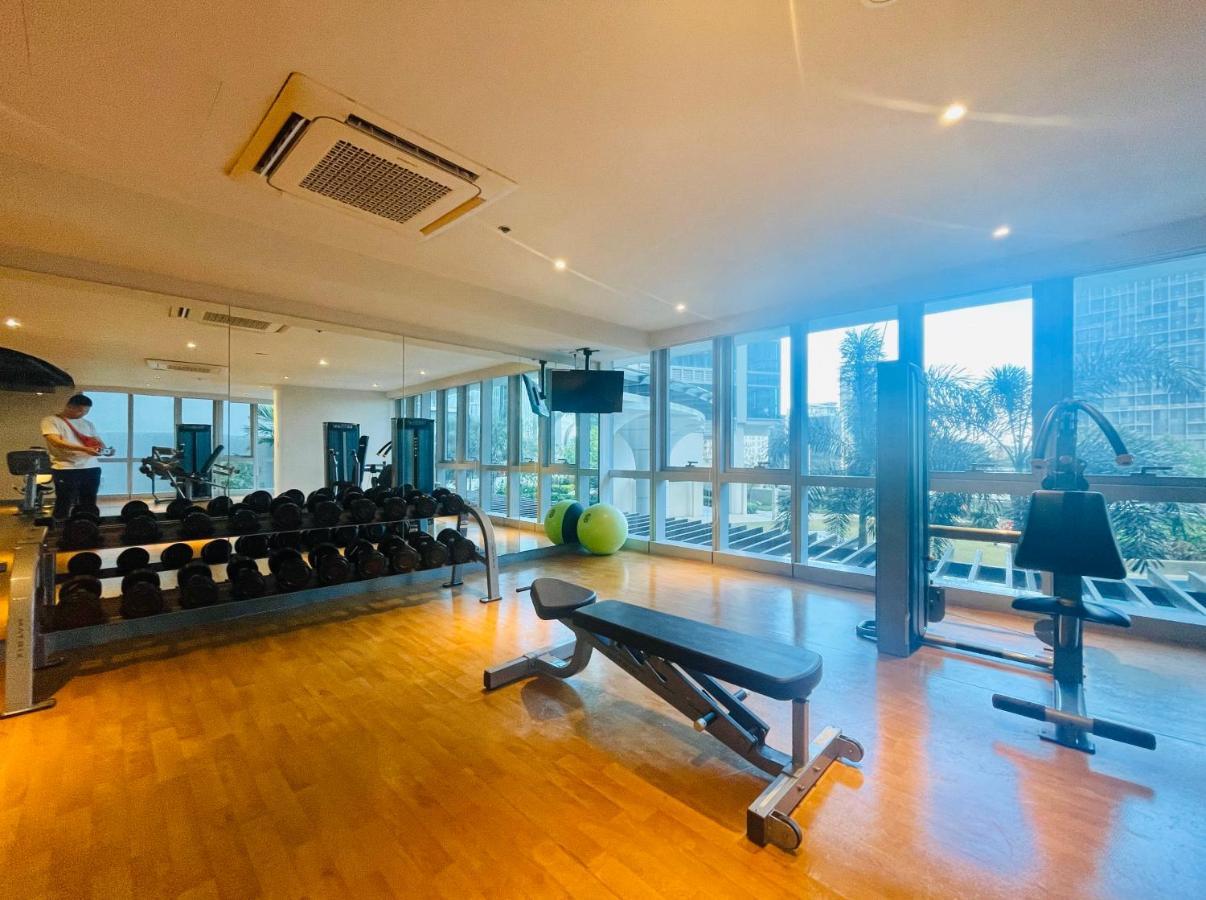 Uptown Parksuites Bgc タギッグ エクステリア 写真