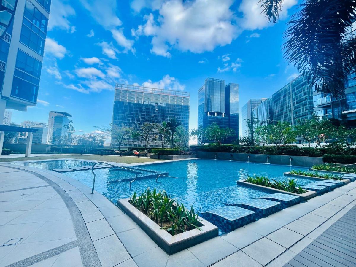Uptown Parksuites Bgc タギッグ エクステリア 写真