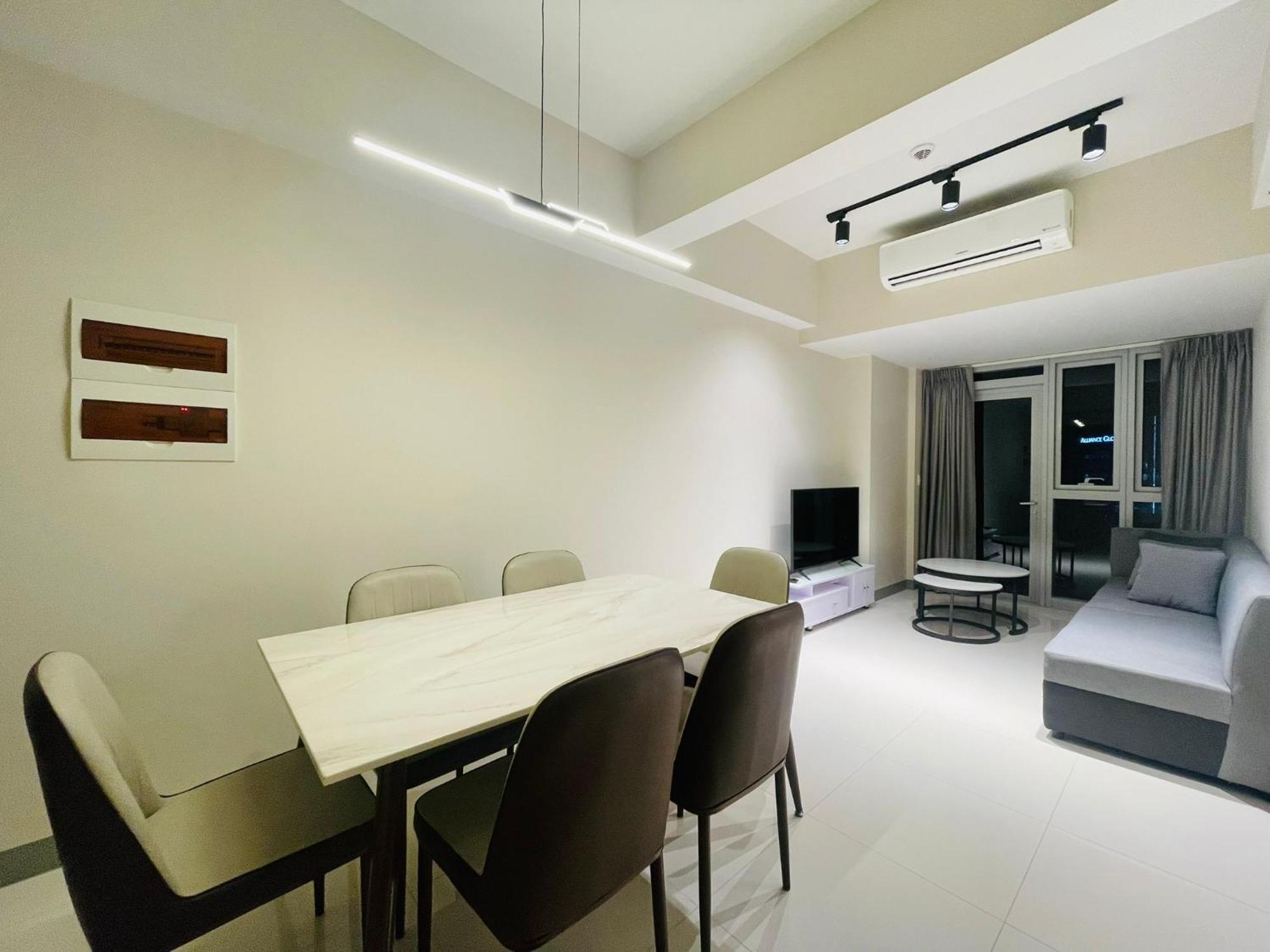 Uptown Parksuites Bgc タギッグ エクステリア 写真