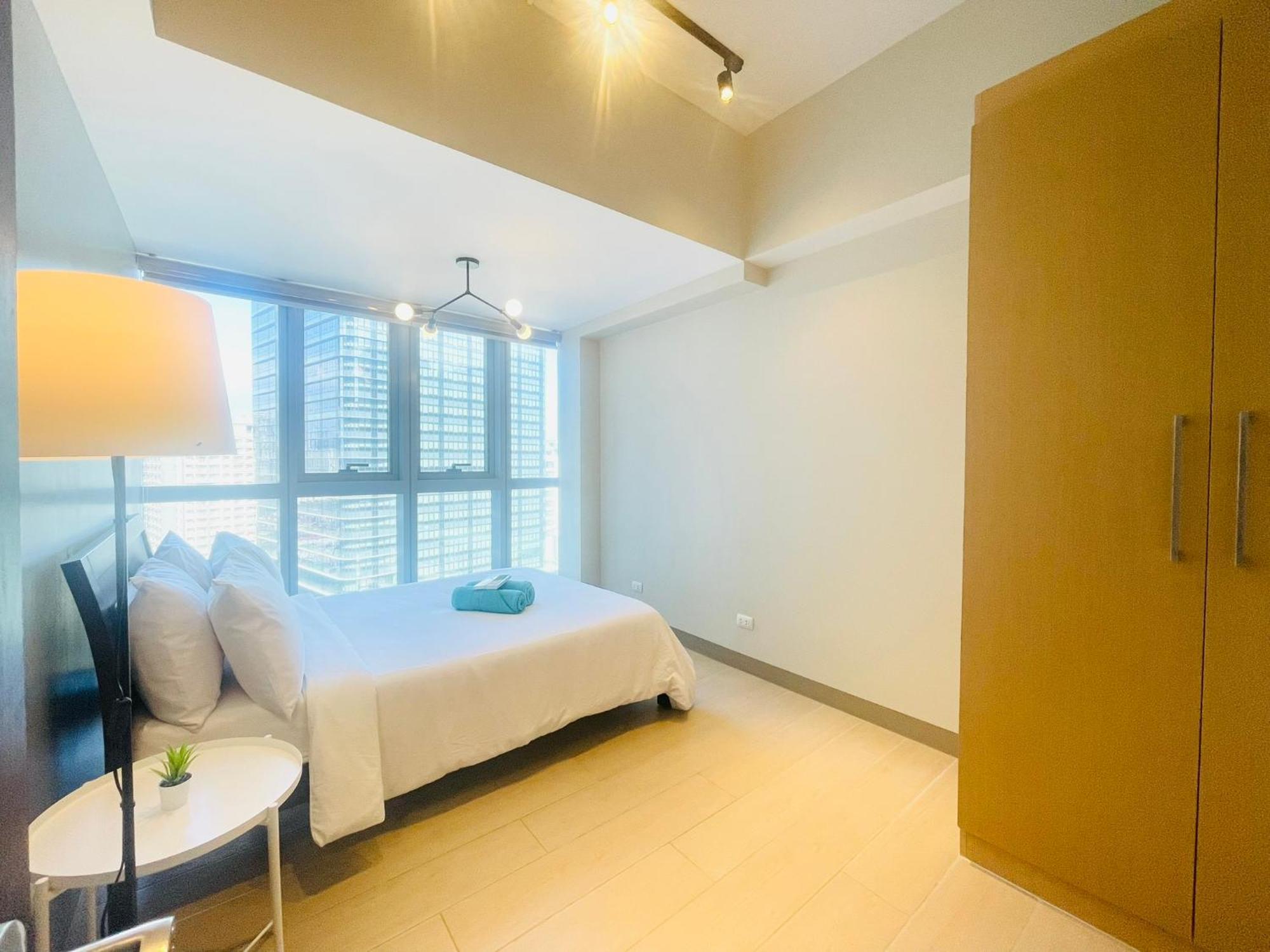 Uptown Parksuites Bgc タギッグ エクステリア 写真