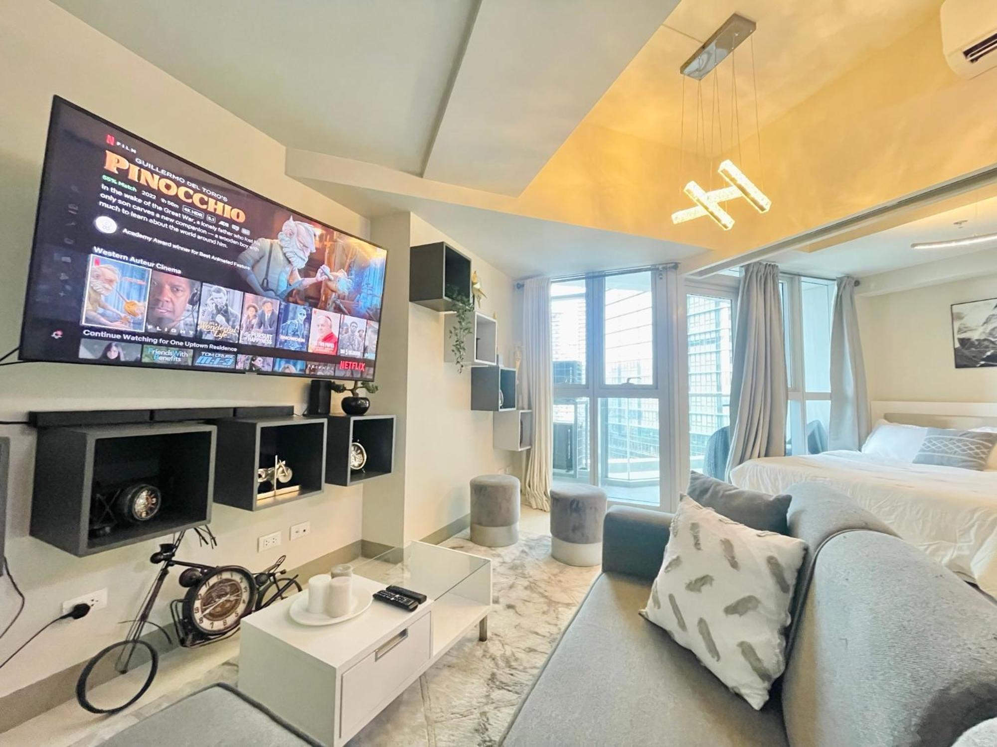Uptown Parksuites Bgc タギッグ エクステリア 写真