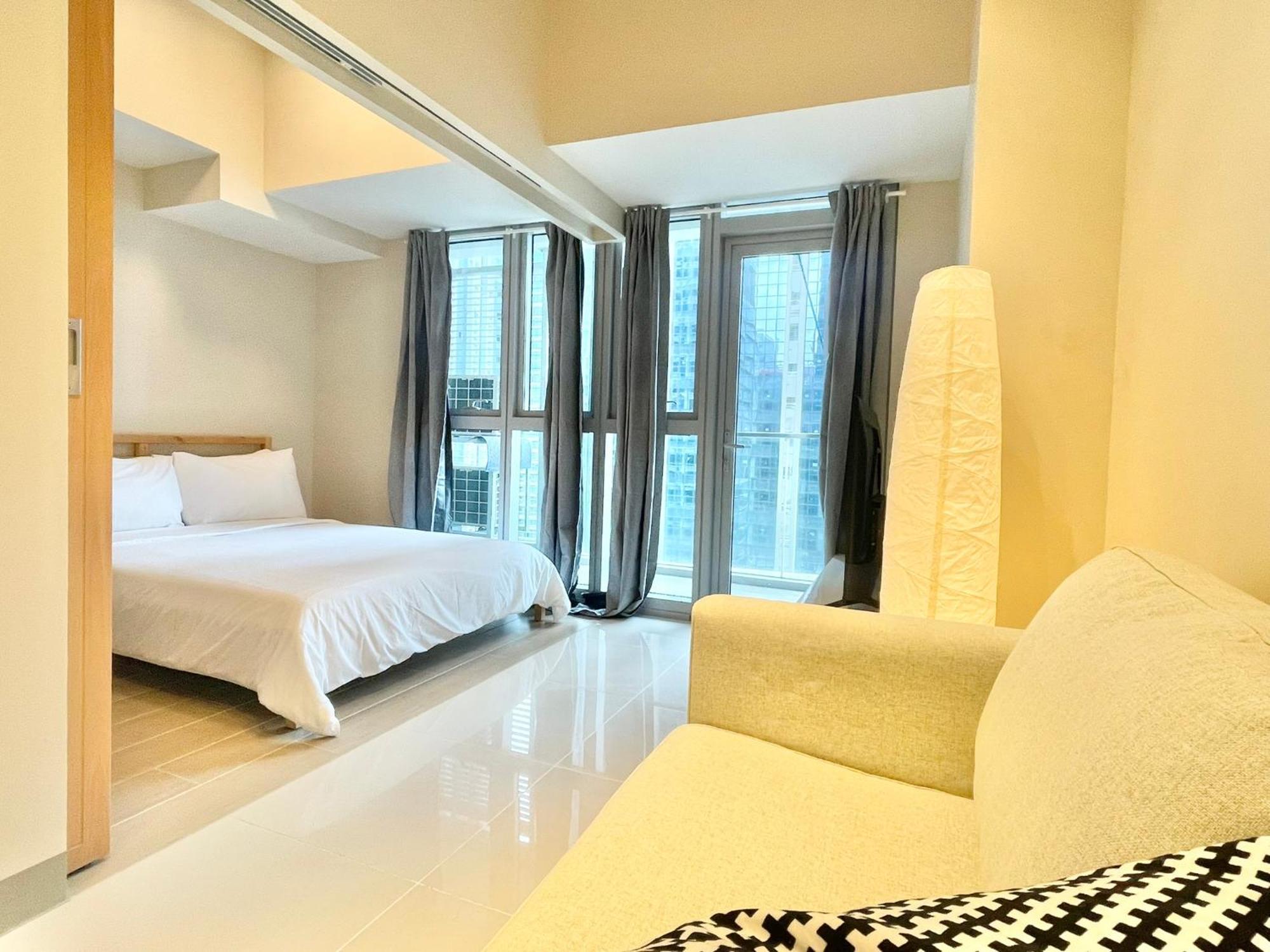 Uptown Parksuites Bgc タギッグ エクステリア 写真