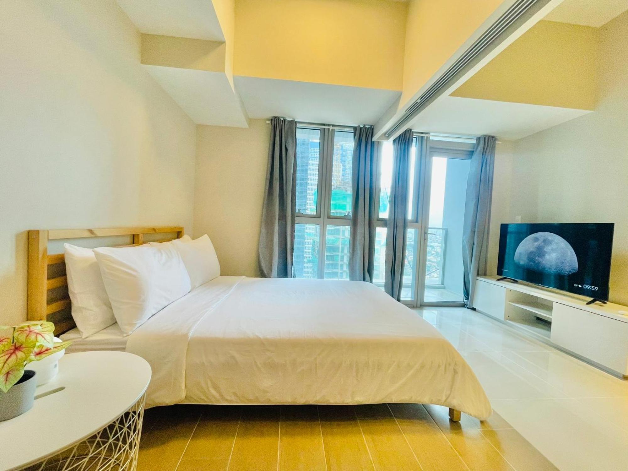 Uptown Parksuites Bgc タギッグ エクステリア 写真